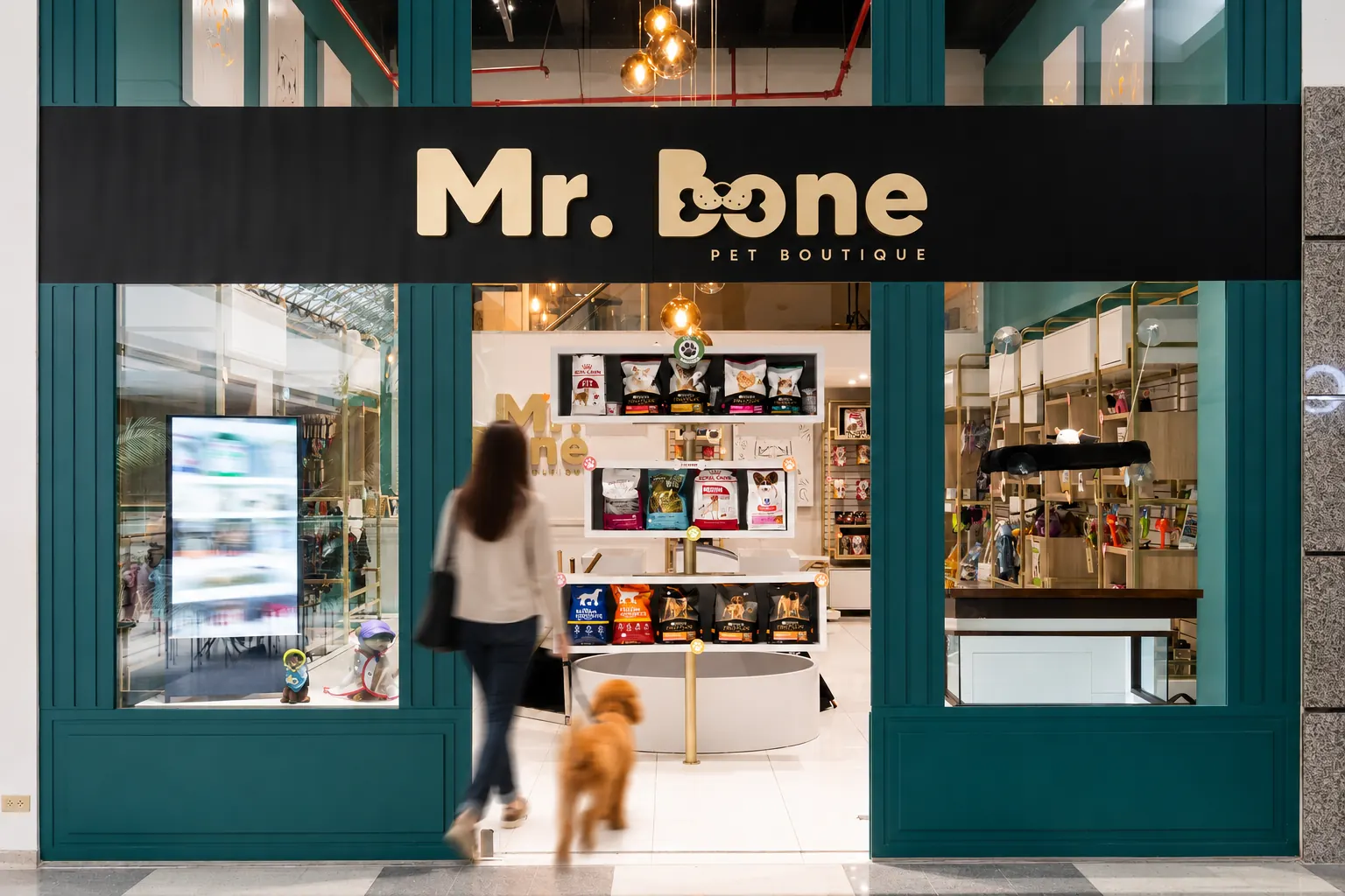 Fachada de la pet boutique en el centro comercial Gran Estación